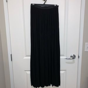 Black double slit maxi skirt